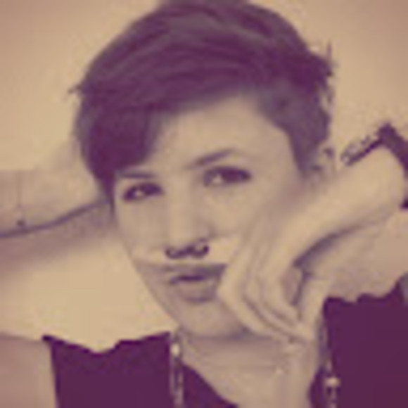 Meet your Posher, Victoria - Picture 1 of 1